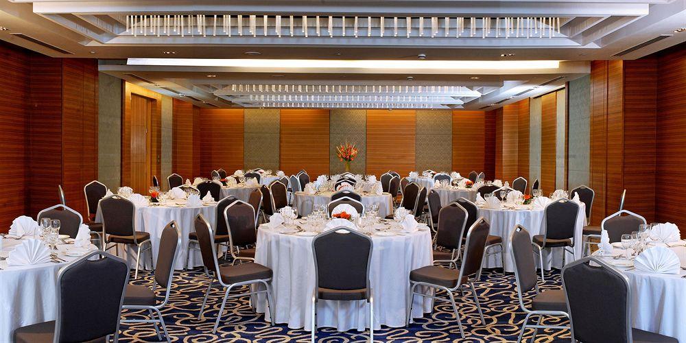 Four Points By Sheraton Jaipur, City Square Restaurang bild