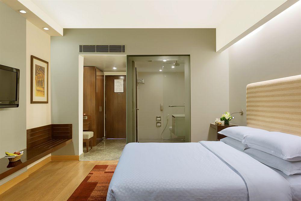 Four Points By Sheraton Jaipur, City Square Exteriör bild