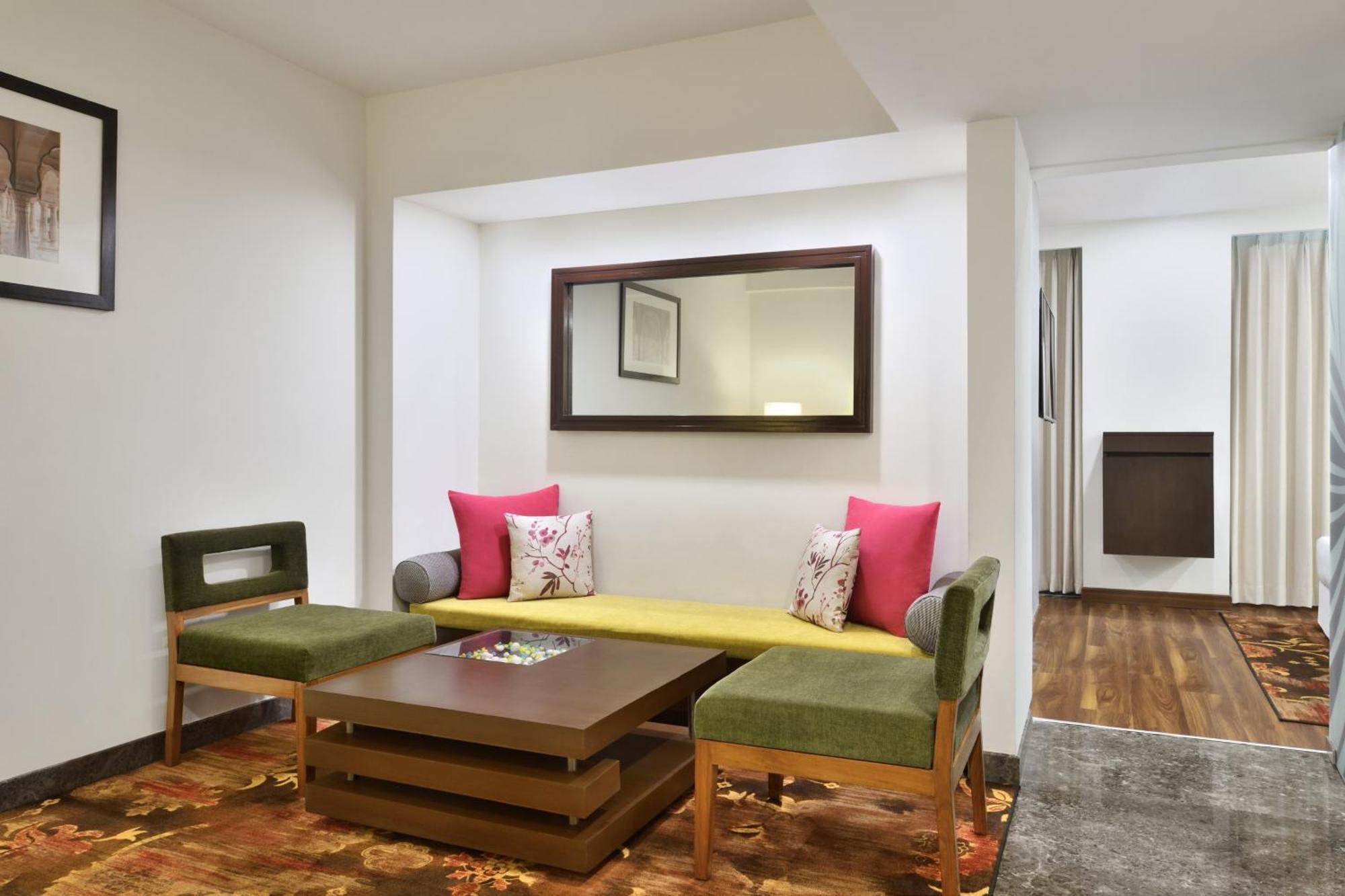 Four Points By Sheraton Jaipur, City Square Exteriör bild